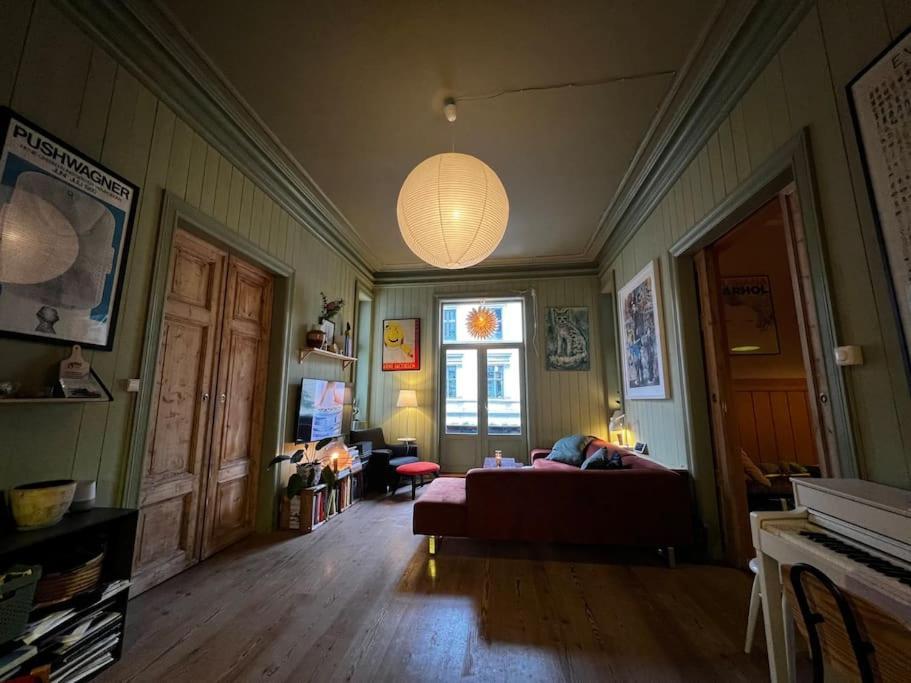 Elegant & Quiet Apartment In Historic House - Prime Location In Oslo West Экстерьер фото