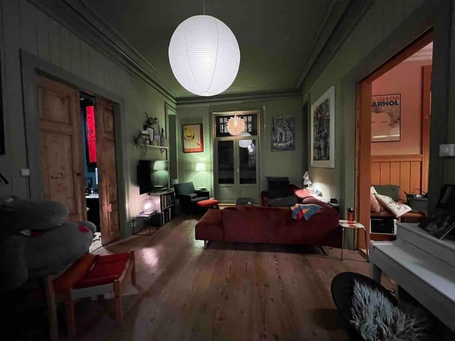 Elegant & Quiet Apartment In Historic House - Prime Location In Oslo West Экстерьер фото